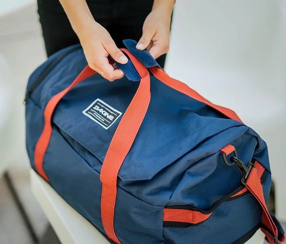 bolsa Dakine EQ Duffle 50 - Carbon