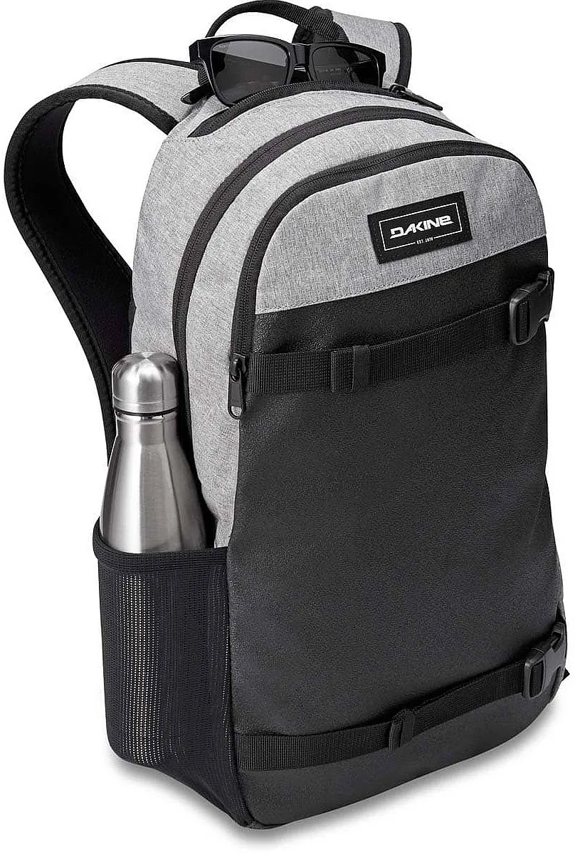 mochila Dakine Urbn Mission 22 - Black II