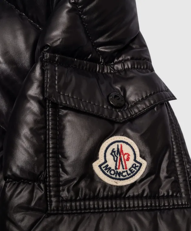 Moncler ENFANT Children's black down jacket with a logo