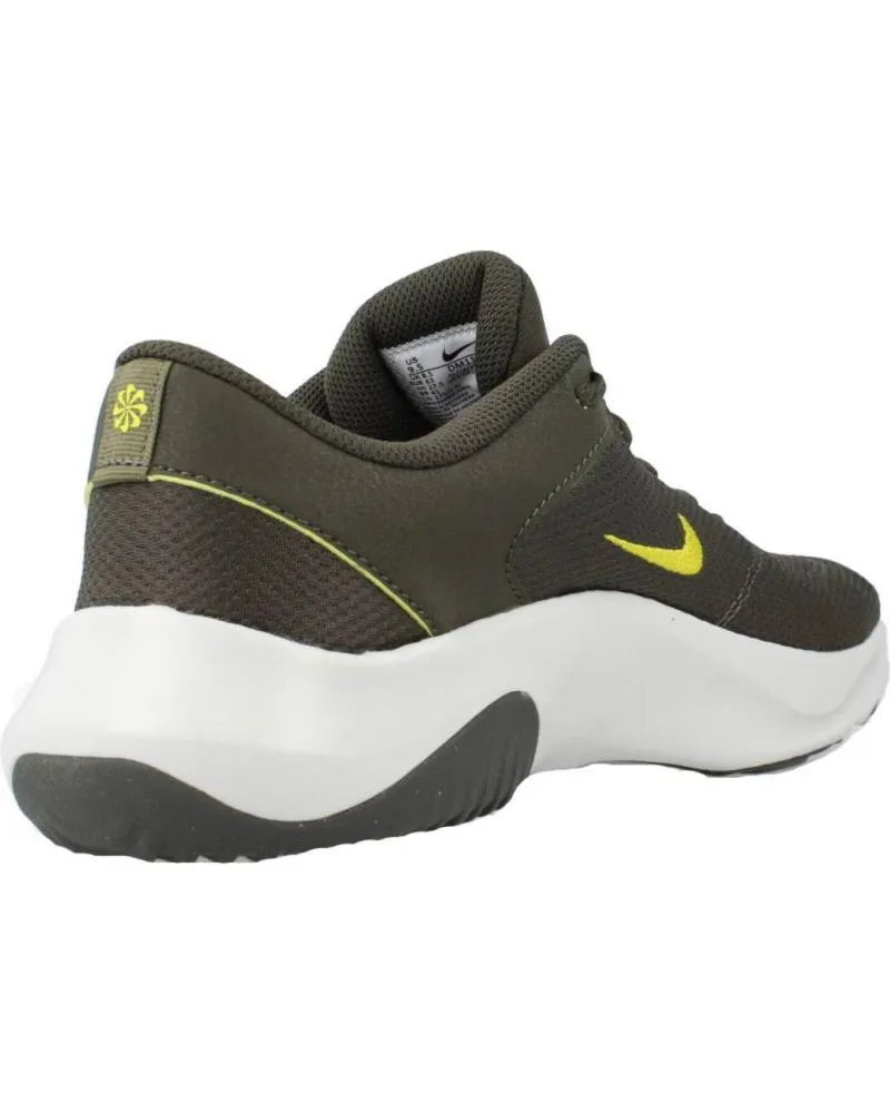 Zapatillas deporte NIKE  de Hombre ZAPATILLAS HOMBRE MODELO LEGEND ESSENTIAL 3 MEN COLOR VERDE  300